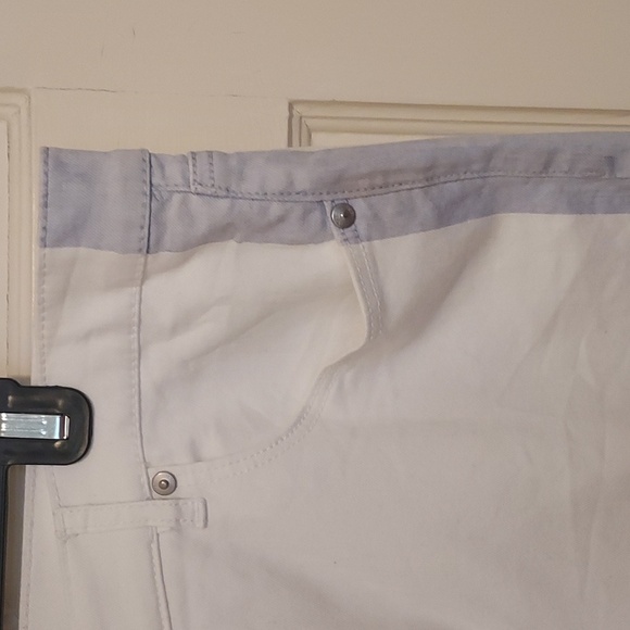 Loft White Jeans with Blue Side Stripe - Picture 5 of 14
